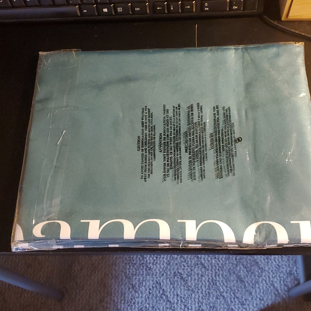 Pampered Chef Tablecloth - Picture 2 of 2